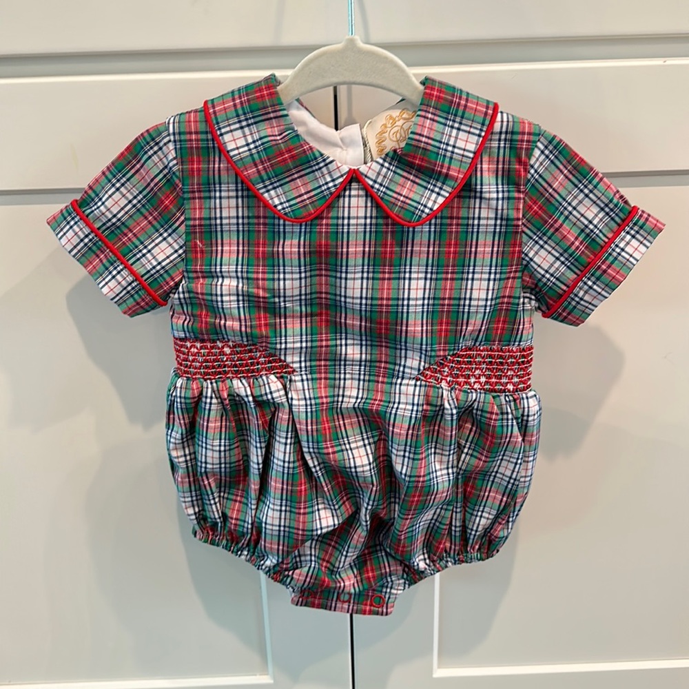 The Beaufort Bonnet Company TBBC Plaid Christmas Bubble 3-6M